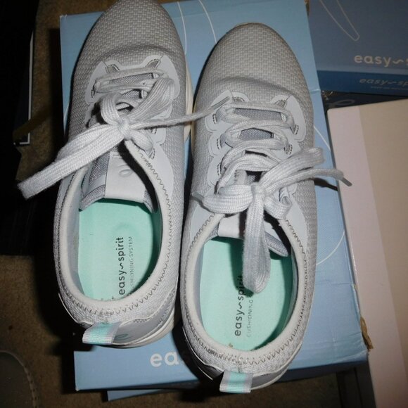 9.5m easy spirit SKIP2 SNEAKER LIGHT GRAY - Picture 9 of 11